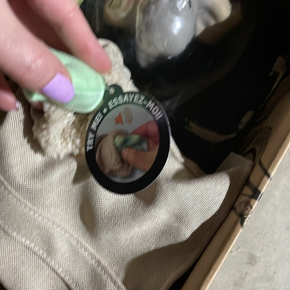 NIB Mattel talking baby yoda grogu - Picture 3 of 6